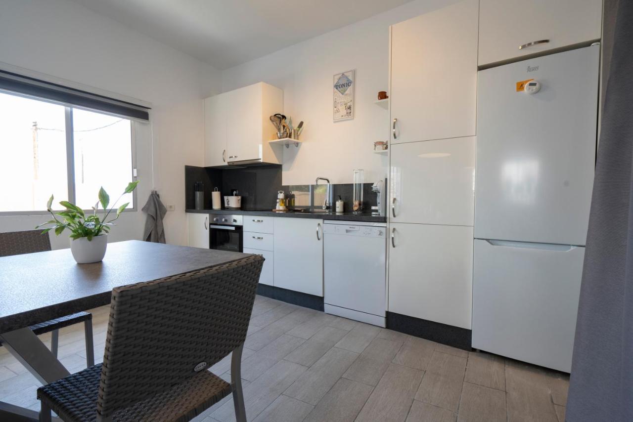 Spacious House With Huge Terrace Facing The Sea Casa de vacances Bocacangrejo