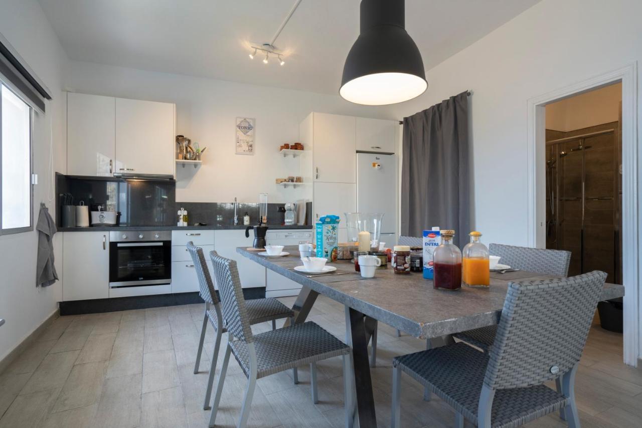 Holiday home Spacious House With Huge Terrace Facing The Sea